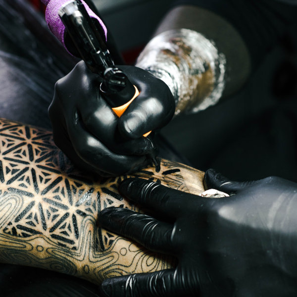 How to Become a Tattoo Artist? tattoo