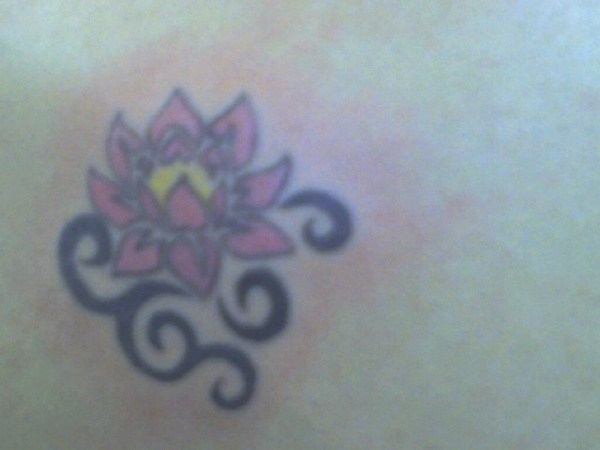 Amber - Tribal lotus tattoo