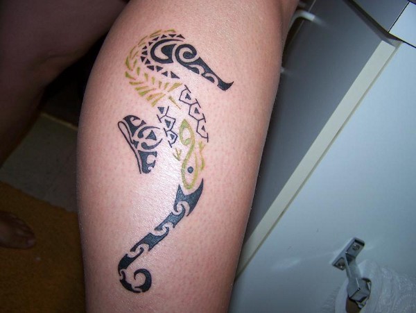 Anna - Polynesian seahorse tattoo photo