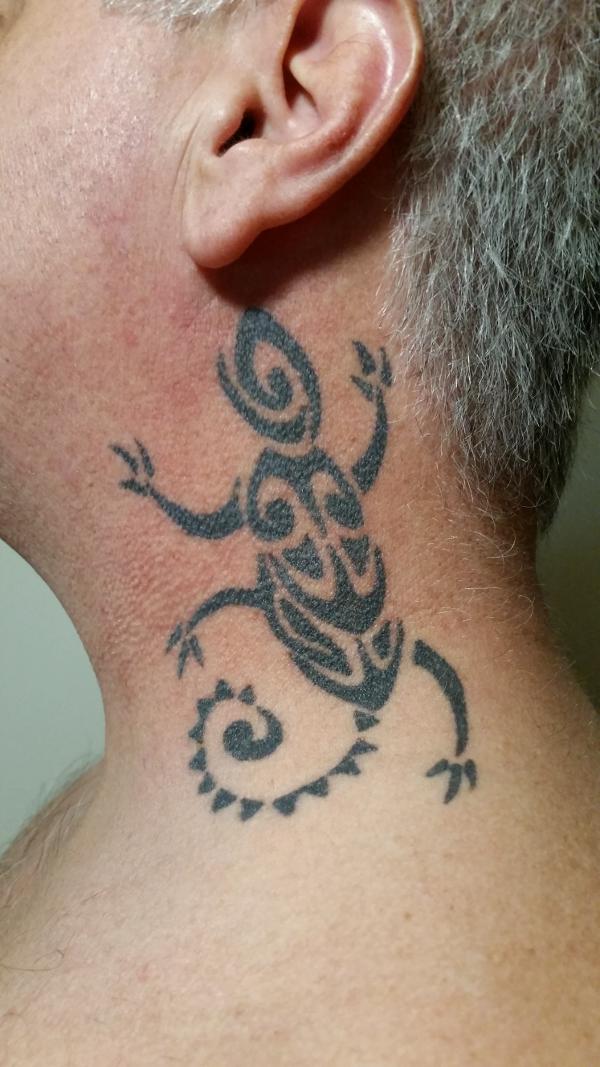 Charles - Small gecko tattoo photo