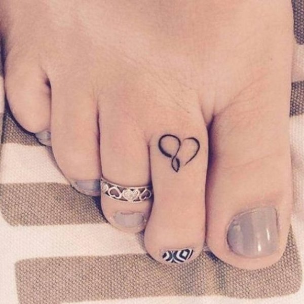 Guest - Infinity heart tattoo