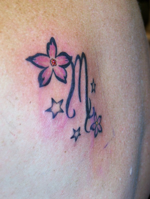 Marilyn - Virgo zodiac with flowers tattoo