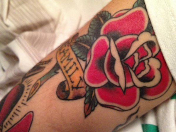 Mattia - Old school rose tattoo photo