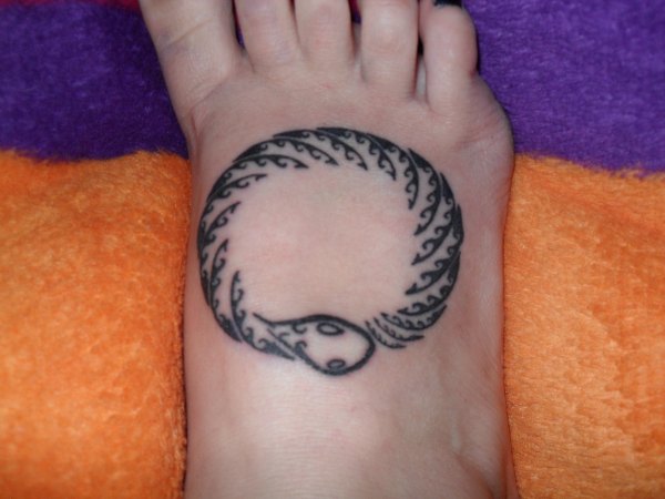 Maurina - Ouroboros tattoo