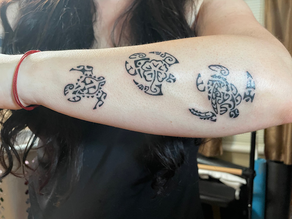 Nicole - 3 turtles tattoo