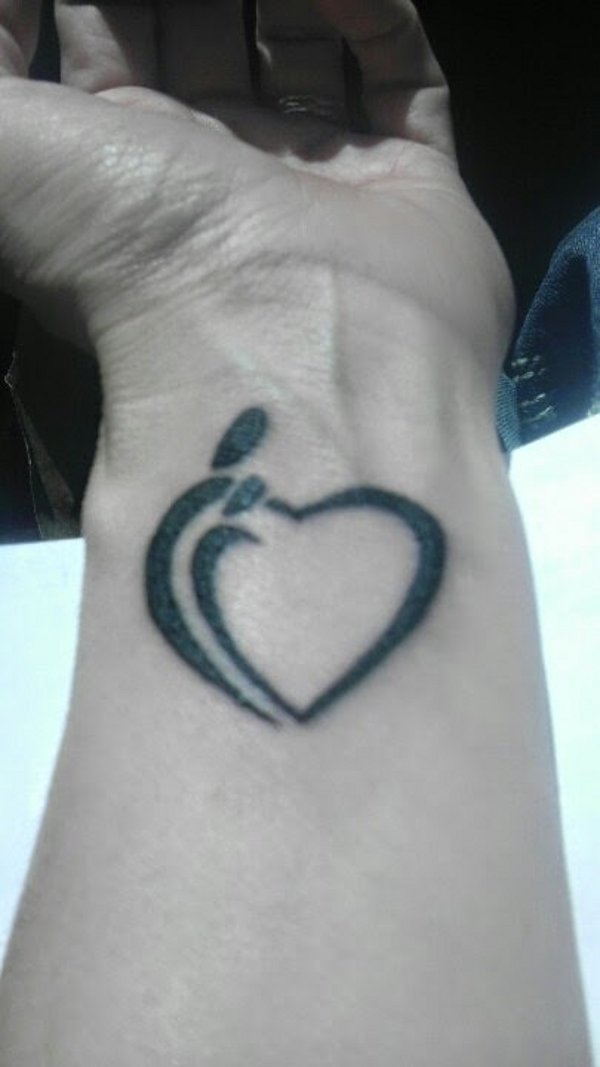 Rachel - Parent's heart tattoo