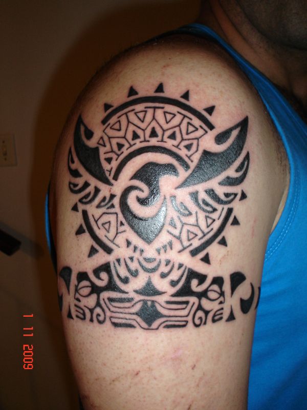 Sidnei - Sun and eagle tattoo