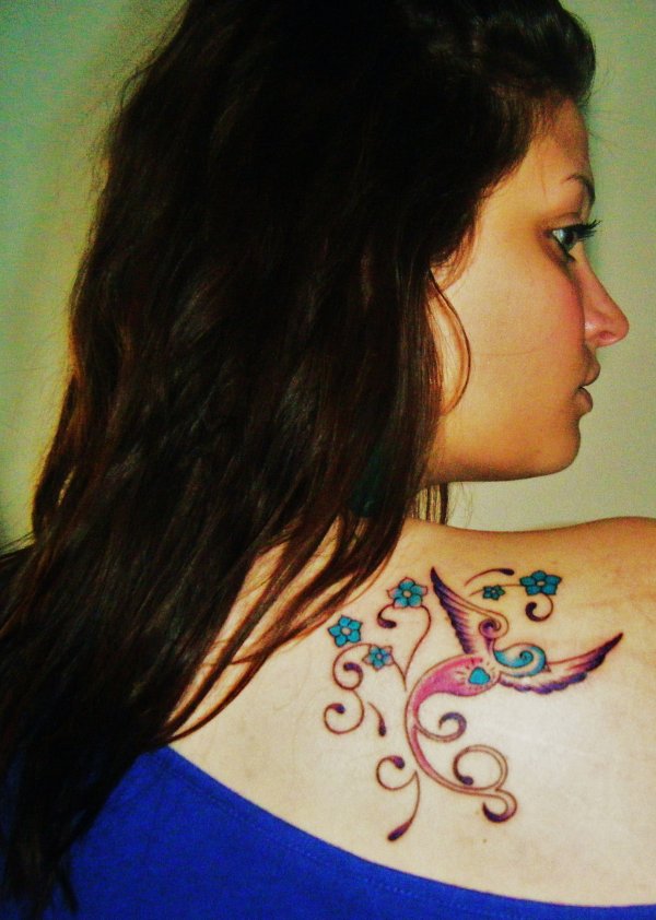 Stefania - Sparrow and flowers tattoo photo
