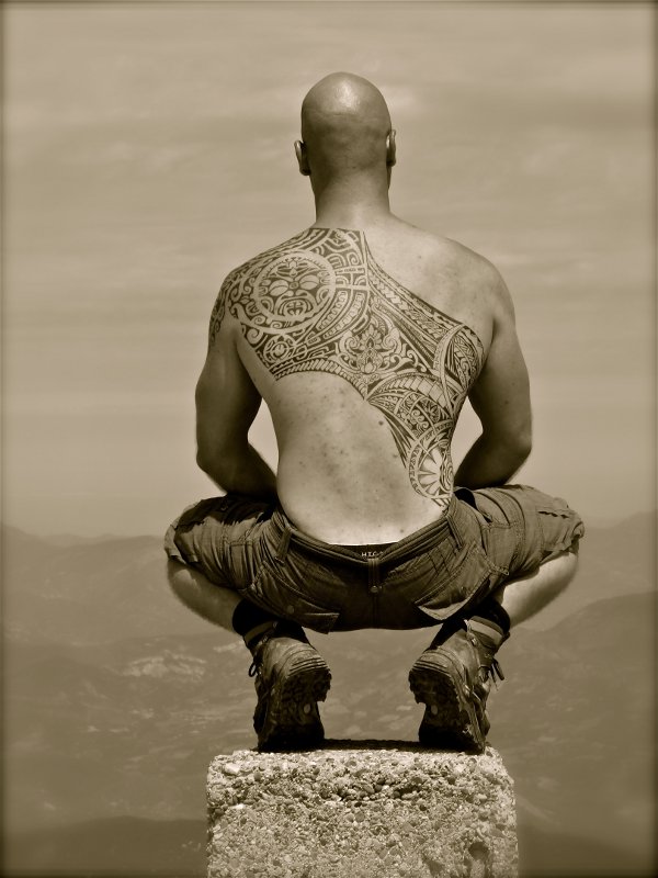Tanne - Male back tattoo photo