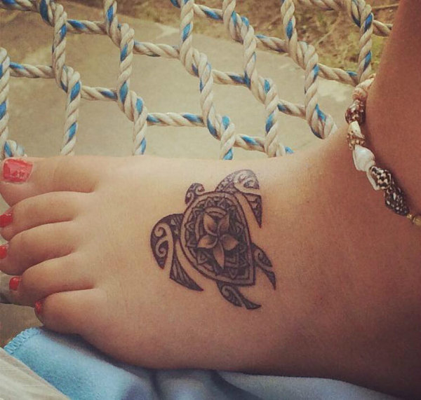 Tess - Frangipani turtle tattoo